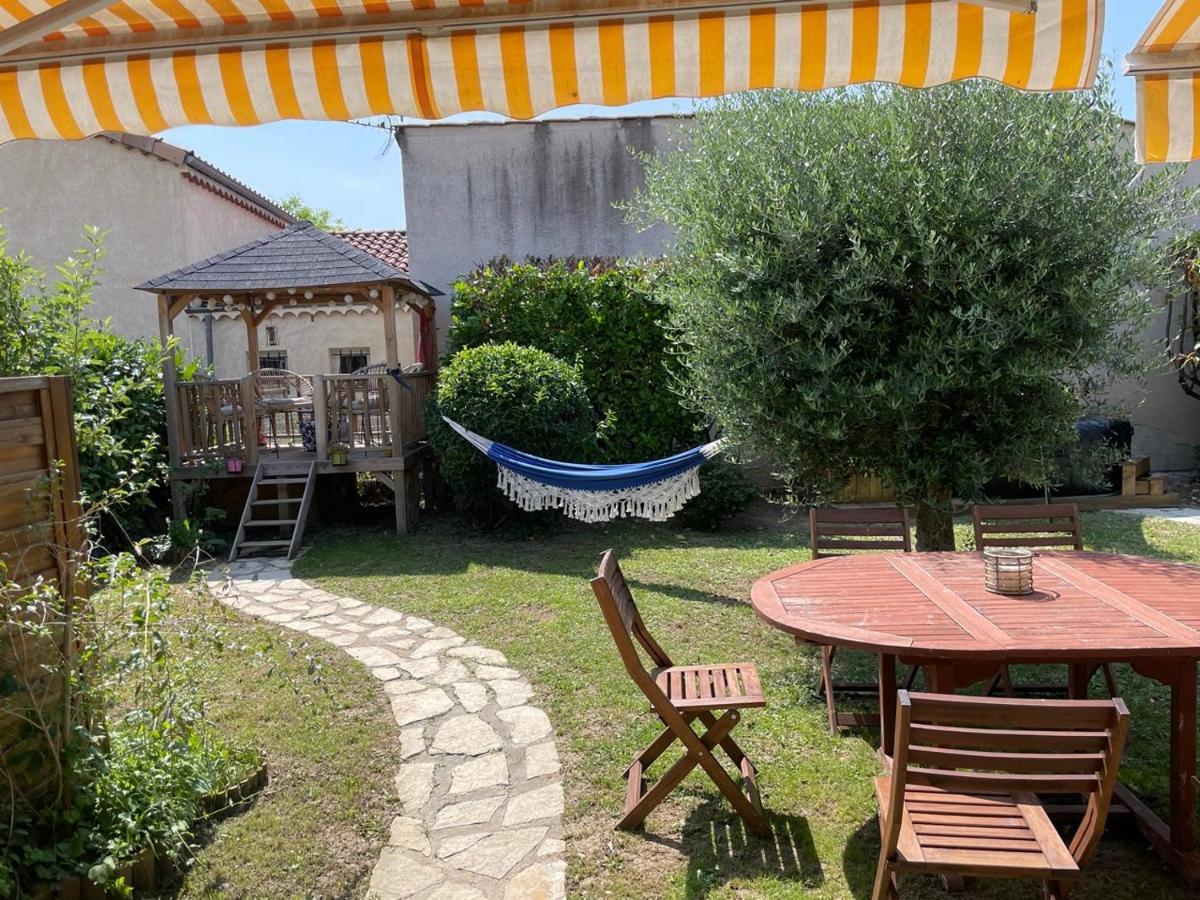 Maison Avec Jardin Crest Exteriér fotografie